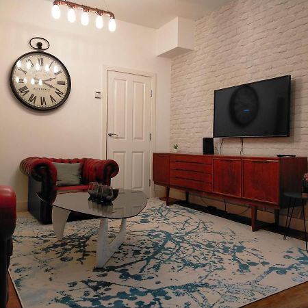 4 Bed Entire House - Heart Of The City - Near Sufc เชฟฟิลด์ ภายนอก รูปภาพ